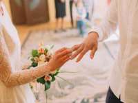 连云港蟹公虾婆电子商务有限公司